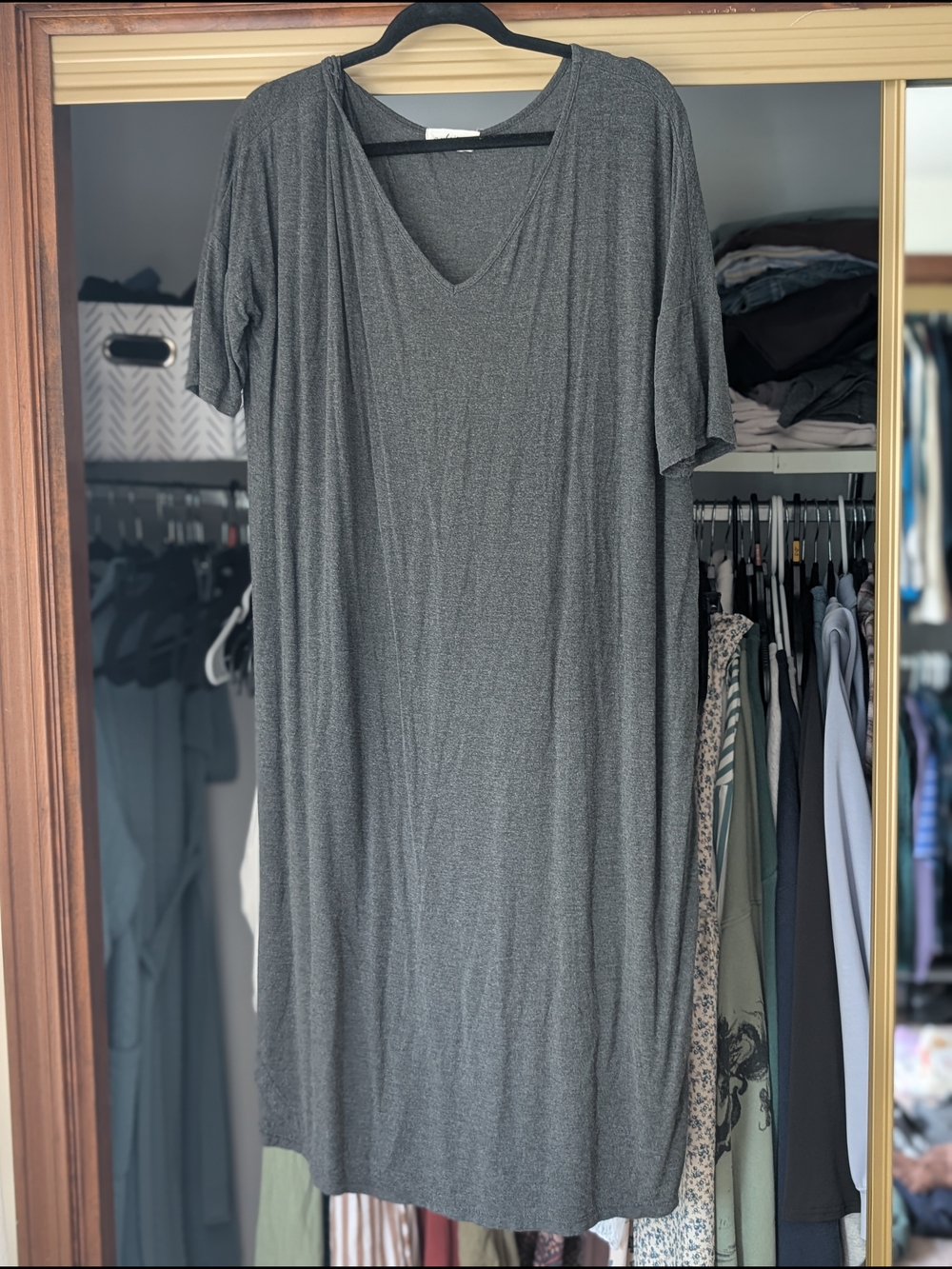 Carly Jean Los Angeles Heather Gray V-Neck Midi Dress